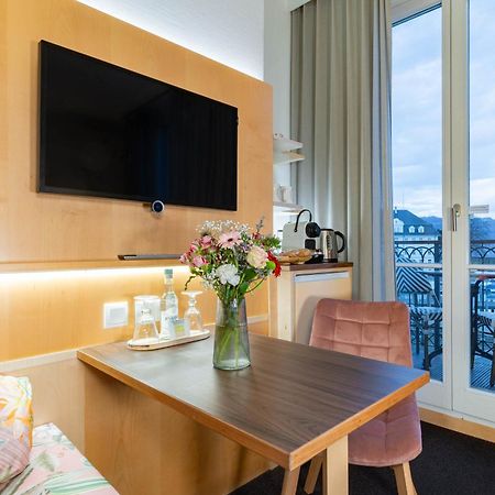 Apartment Hotel Schreier لينداو المظهر الخارجي الصورة